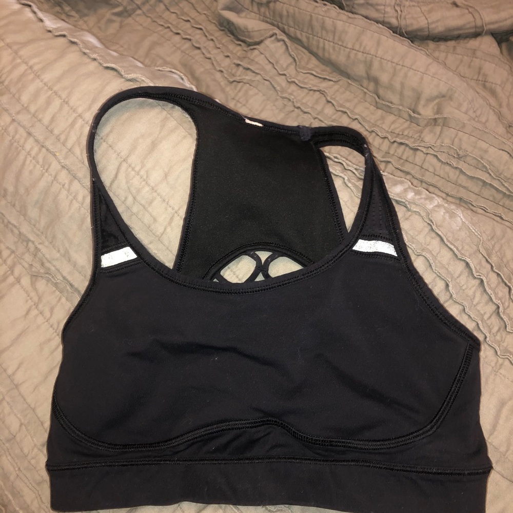Lululemon bra